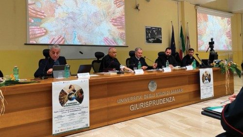  Per una nuova “paideia” della fraternità  QUO-284