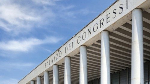  L’iniziativa per intitolare il Palazzo dei Congressi dell’Eur ad Alcide De Gasperi  QUO-284