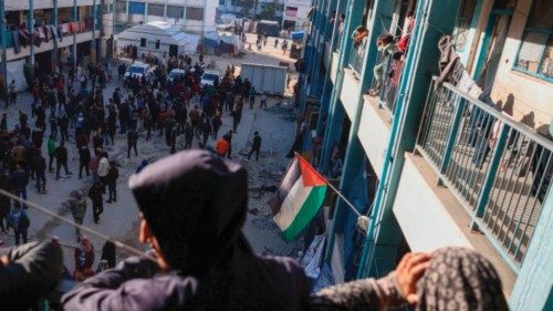 People inspect the damage following Israeli strikes on the Ahmad Abdulaziz UNRWA-run school ... People inspect the damage following Israeli strikes on the Ahmad Abdulaziz UNRWA-run school ...