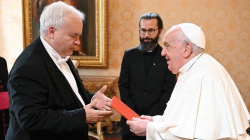  Le credenziali  del nuovo ambasciatore della Repubblica Ceca  QUO-285