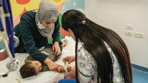 Una carezza per i più fragili QUO-290 Una carezza per i più fragili QUO-290