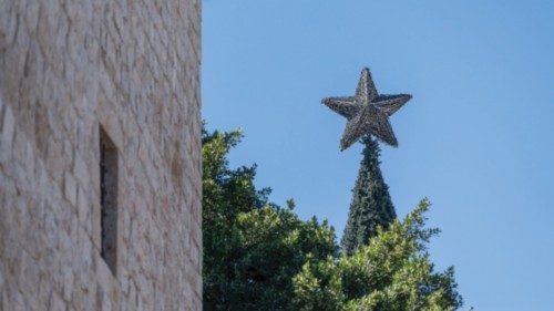 23 November 2022, Bethlehem, Palestine: Christmas decorations mounted on a Christmas tree at Manger ... 23 November 2022, Bethlehem, Palestine: Christmas decorations mounted on a Christmas tree at Manger ...