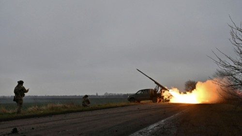 Members of the artillery unit of the special rifle battalion of Zaporizhzhia region police fire a ... Members of the artillery unit of the special rifle battalion of Zaporizhzhia region police fire a ...