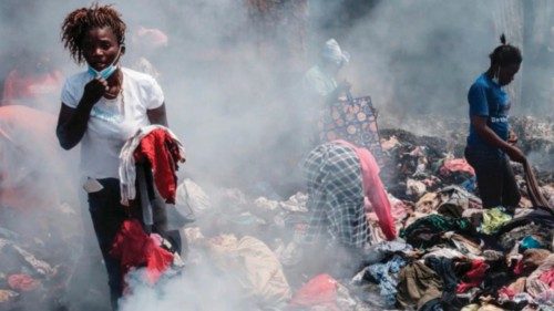  «La Terra sta urlando: deve cambiare anche la moda»  QUO-294