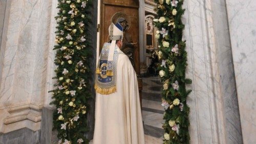 Non le idee o la tecnologia ma la Madre di Dio dona conforto e speranza QUO-001 Non le idee o la tecnologia ma la Madre di Dio dona conforto e speranza QUO-001