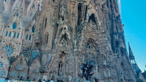 Gaudí profeta di speranza QUO-003 Gaudí profeta di speranza QUO-003