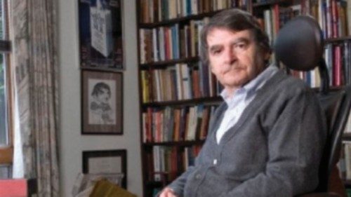 Professore,  giù dal  piedistallo!  QUO-003