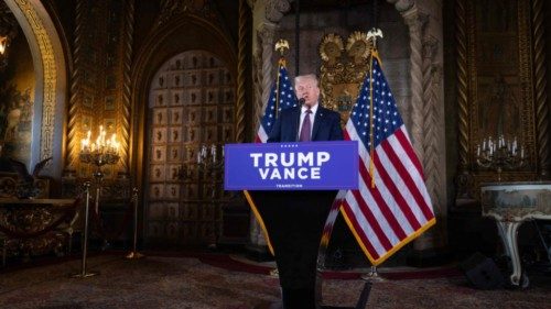 PALM BEACH, FLORIDA - JANUARY 07: U.S. President-elect Donald Trump speaks to members of the media ...