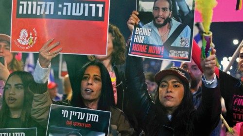 In this photograph taken on January 11, 2025, Ilana Gritzewsky (R), one of 105 Israeli hostages ... In this photograph taken on January 11, 2025, Ilana Gritzewsky (R), one of 105 Israeli hostages ...