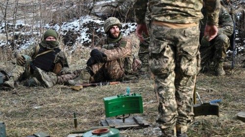 Recently recruited servicemen of the Ukrainian 37th Marine Brigade participate in tactical training ... Recently recruited servicemen of the Ukrainian 37th Marine Brigade participate in tactical training ...