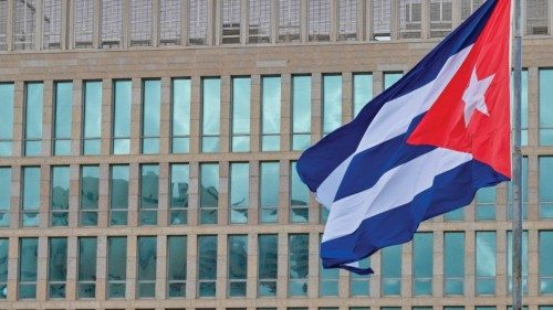 A Cuban flag is seen near the U.S. Embassy to apply for a visa in Havana on January 15, 2025. ... A Cuban flag is seen near the U.S. Embassy to apply for a visa in Havana on January 15, 2025. ...