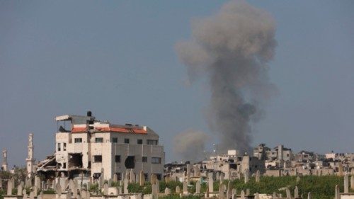 Smoke billows during Israeli strikes west of Gaza City on March 18, 2025. Israel on March 18 ... Smoke billows during Israeli strikes west of Gaza City on March 18, 2025. Israel on March 18 ...