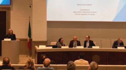  La sfida dell’accompagnamento  in tutti gli ambiti della vita  QUO-085