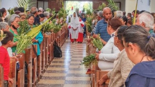 Nel volto di Gesù le sofferenze del Messico QUO-087 Nel volto di Gesù le sofferenze del Messico QUO-087