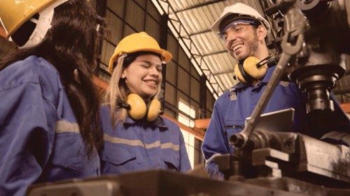 Un lavoro degno per tutti QUO-104 Un lavoro degno per tutti QUO-104
