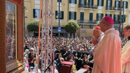 L’intercessione di Maria QUO-105 L’intercessione di Maria QUO-105