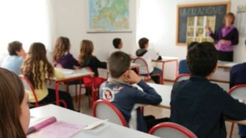 Educazione civica e dottrina sociale della Chiesa: alleanza feconda a scuola QUO-105 Educazione civica e dottrina sociale della Chiesa: alleanza feconda a scuola QUO-105