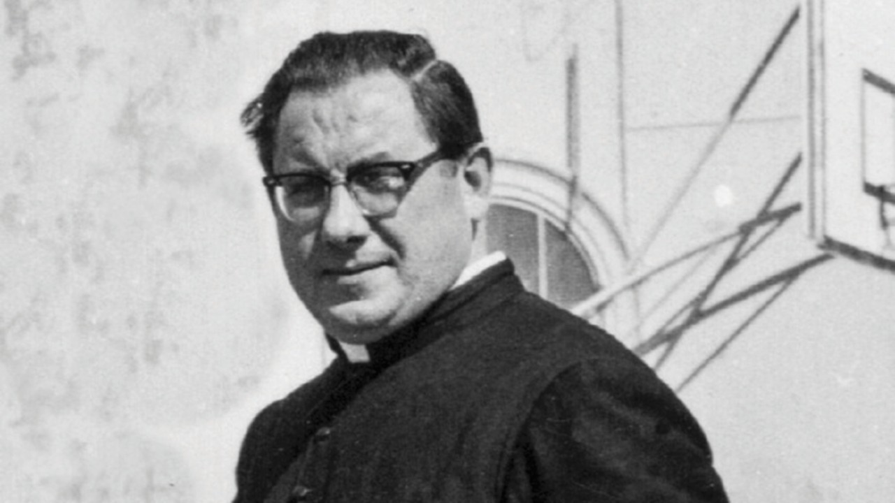  Don Libero Raganella, l’AS Roma e il salvataggio di ebrei e dissidenti   QUO-108
