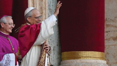 The new Pope Leone XIV, former Cardinal Robert Francis Prevot waves at faithfuls in St.Peter's ... The new Pope Leone XIV, former Cardinal Robert Francis Prevot waves at faithfuls in St.Peter's ...