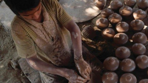 Eliminare il lavoro minorile QUO-111 Eliminare il lavoro minorile QUO-111