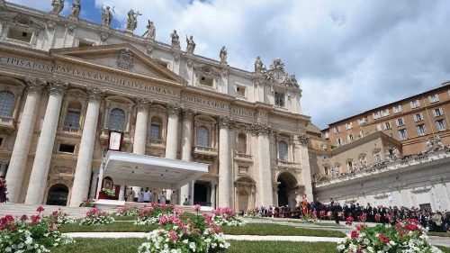 Leone e la Chiesa “piccolo lievito” di unità e di amore QUO-115 Leone e la Chiesa “piccolo lievito” di unità e di amore QUO-115