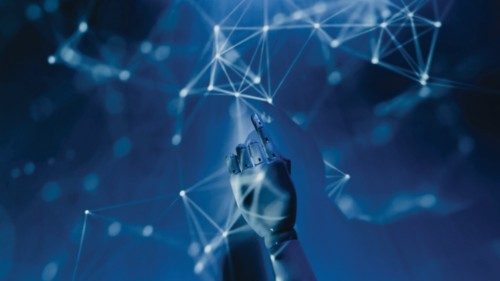 Media digitali, intelligenza artificiale e anziani: riscoprire la centralità della relazione ... Media digitali, intelligenza artificiale e anziani: riscoprire la centralità della relazione ...