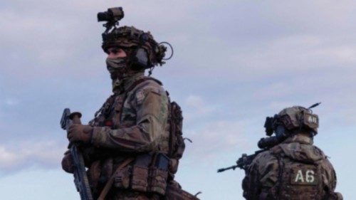 Ukrainian servicemen of the 3rd Separate Assault Brigade stand guard during a military training at ... Ukrainian servicemen of the 3rd Separate Assault Brigade stand guard during a military training at ...