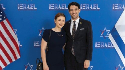 L'ambasciata israeliana negli Stati Uniti ha condiviso un'immagine delle due vittime della ... L'ambasciata israeliana negli Stati Uniti ha condiviso un'immagine delle due vittime della ...