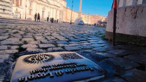  Pellegrini con il pellegrino  QUO-120