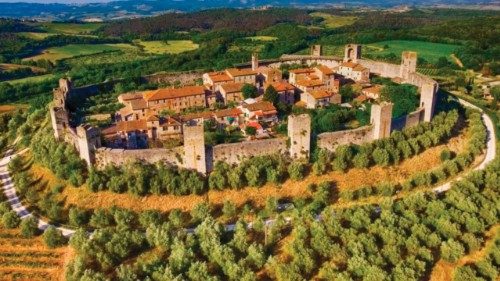 Laudato Si’... ena: come l’enciclica ispira le comunità nella provincia toscana QUO-121 Laudato Si’... ena: come l’enciclica ispira le comunità nella provincia toscana QUO-121