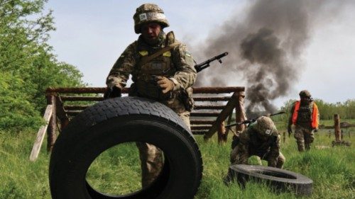 Non c’è più il limite di gittata per le armi fornite dagli alleati a Kyiv QUO-122 Non c’è più il limite di gittata per le armi fornite dagli alleati a Kyiv QUO-122