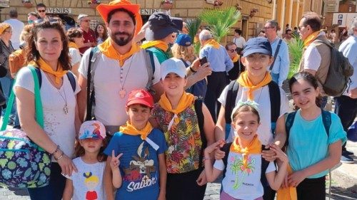 I miracoli della fede che unisce le generazioni QUO-125 I miracoli della fede che unisce le generazioni QUO-125