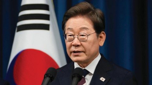 epa12154147 South Korean President Lee Jae Myung during a press conference at the presidential ... epa12154147 South Korean President Lee Jae Myung during a press conference at the presidential ...