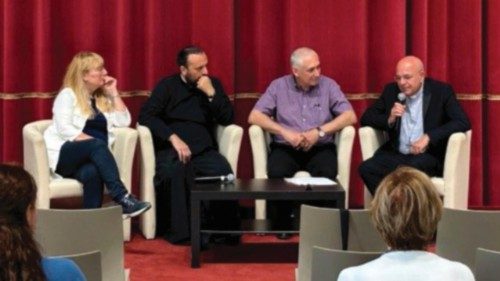 Per una comunicazione fatta solo di verità QUO-128 Per una comunicazione fatta solo di verità QUO-128