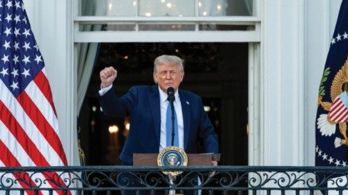 epaselect epa12156337 US President Donald Trump speaks during a Summer soiree on the South Lawn of ... epaselect epa12156337 US President Donald Trump speaks during a Summer soiree on the South Lawn of ...