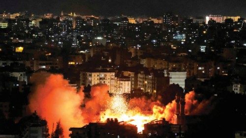 TOPSHOT - Smoke and fire errupt from the site of an Israeli airstrike on Beirut?s southern suburbs ... TOPSHOT - Smoke and fire errupt from the site of an Israeli airstrike on Beirut?s southern suburbs ...