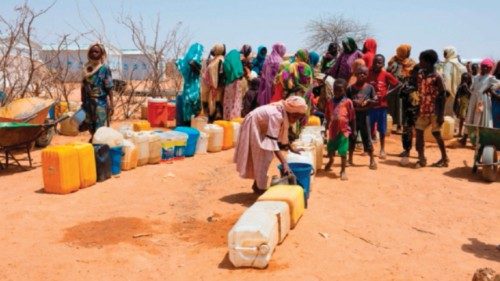 Dal conflitto civile in Sudan QUO-130 Dal conflitto civile in Sudan QUO-130