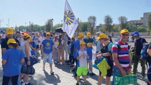 Veglia e messa di Pentecoste presiedute dal Papa QUO-131 Veglia e messa di Pentecoste presiedute dal Papa QUO-131