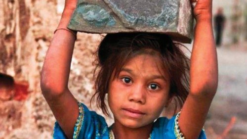 Infanzia negata per 138 milioni di bambini QUO-135 Infanzia negata per 138 milioni di bambini QUO-135