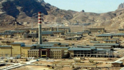 (FILES) This picture shows a general view of Isfahan (UCF) nuclear power plant (UCF), south of ... (FILES) This picture shows a general view of Isfahan (UCF) nuclear power plant (UCF), south of ...