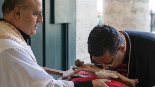 Il cardinale Koovakad ha preso possesso della diaconia di Sant’Antonio di Padova a ... Il cardinale Koovakad ha preso possesso della diaconia di Sant’Antonio di Padova a ...