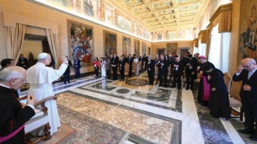 La scienza sia al servizio dell’unica famiglia umana QUO-138 La scienza sia al servizio dell’unica famiglia umana QUO-138