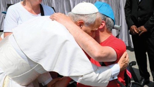Obolo di San Pietro: un gesto per sostenere il Papa QUO-140 Obolo di San Pietro: un gesto per sostenere il Papa QUO-140