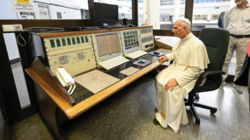 «Cercare la pace con il dialogo Troppi innocenti stanno morendo» QUO-141 «Cercare la pace con il dialogo Troppi innocenti stanno morendo» QUO-141