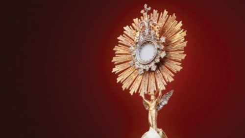 Il Papa celebra il Corpus Domini QUO-142 Il Papa celebra il Corpus Domini QUO-142