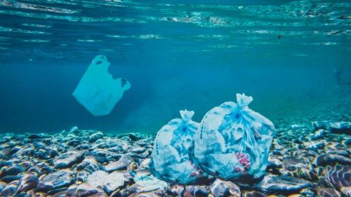 Progetto “Epic”: droni e sub in cerca di plastica nel Tirreno QUO-143 Progetto “Epic”: droni e sub in cerca di plastica nel Tirreno QUO-143
