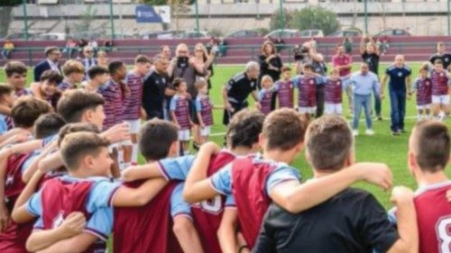 L’anima sociale e industriale dello sport QUO-143 L’anima sociale e industriale dello sport QUO-143