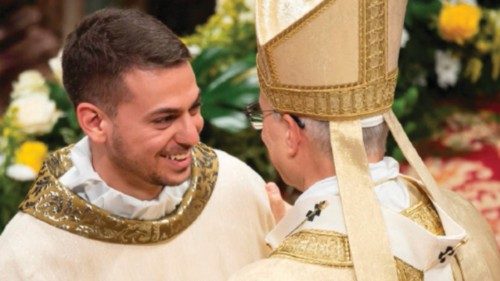Un sacerdote felice è il miglior annuncio del Vangelo QUO-145 Un sacerdote felice è il miglior annuncio del Vangelo QUO-145