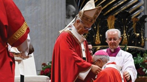 Un’armonia di voci e volti che non cancella la libertà di ognuno QUO-149 Un’armonia di voci e volti che non cancella la libertà di ognuno QUO-149
