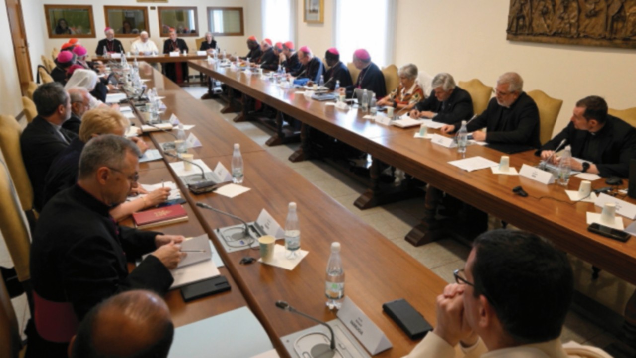  Approvate le Tracce  per la fase attuativa  del Sinodo dei vescovi   QUO-150